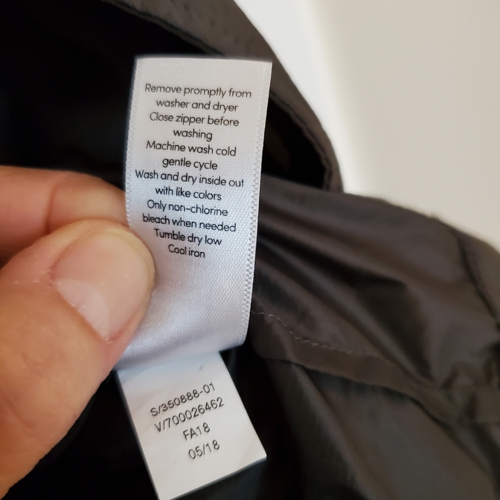 Athleta Women's grey hooded layered light weight athletic jacket, size XS - Picture 11 of 11